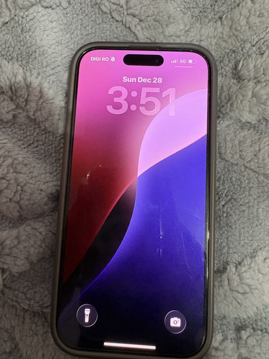 iPhone 15 Pro 128GB Natural Titanium