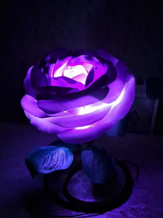 Dekorativni svetilnik gullar