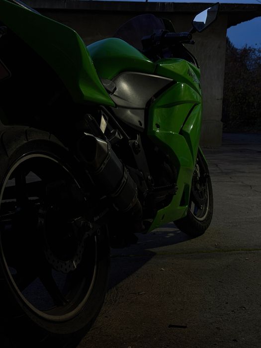 kawasaki ninja 250R