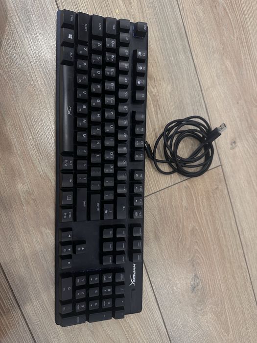 Механическая клавиатура hyperx