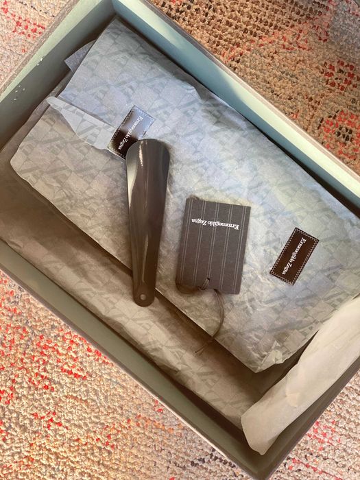 BURBERRY, Ermenegildo Zegna, Bikkembergs