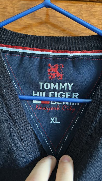 Pulover Tommy Hilfiger