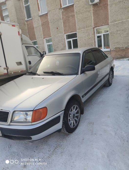 В продаже Audi 100 c4