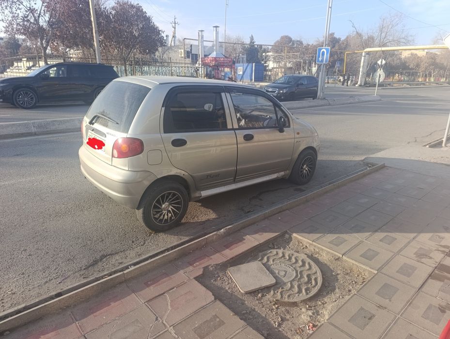 Matiz best prapan xolati zur bir kruk yurgan