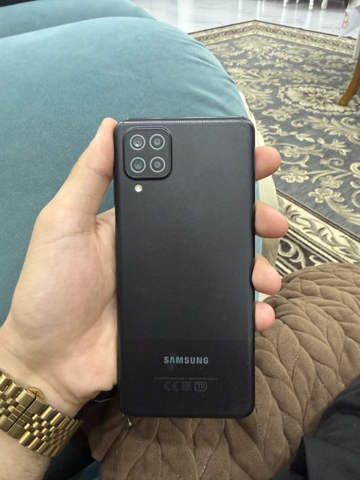 Самсунг а12 обмен на айфон