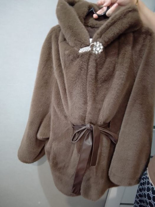 Продается шуба в хорошем состоянии