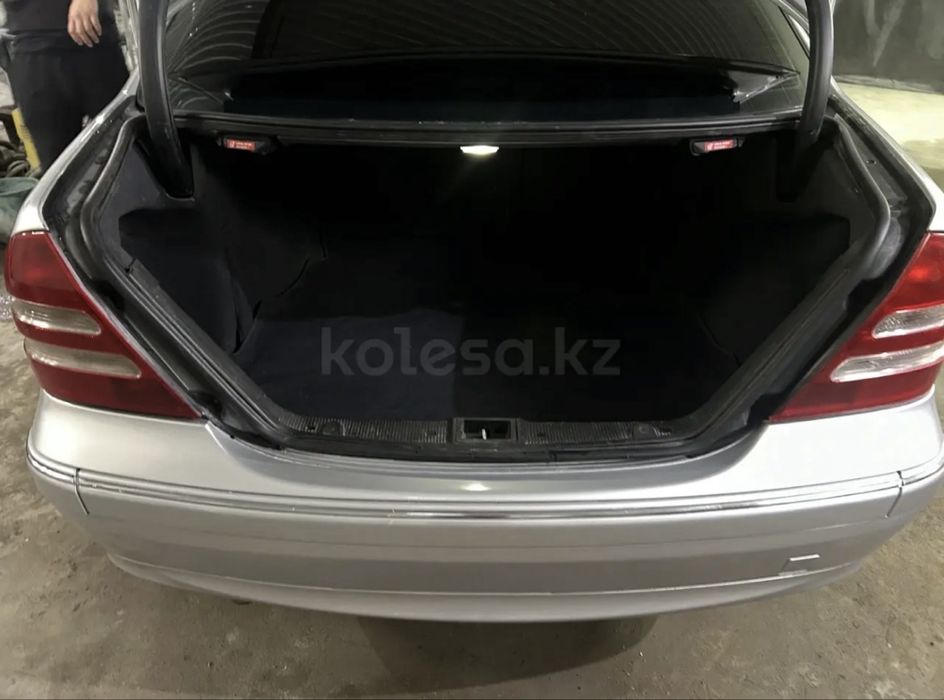 Мерседес с-класс w203