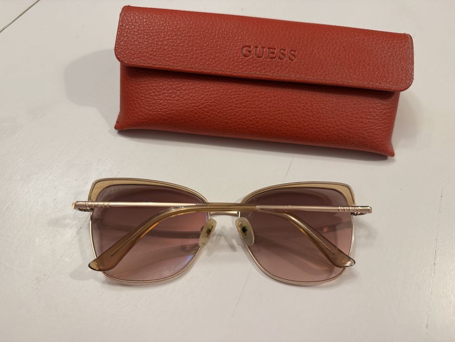 Слънчеви очила guess