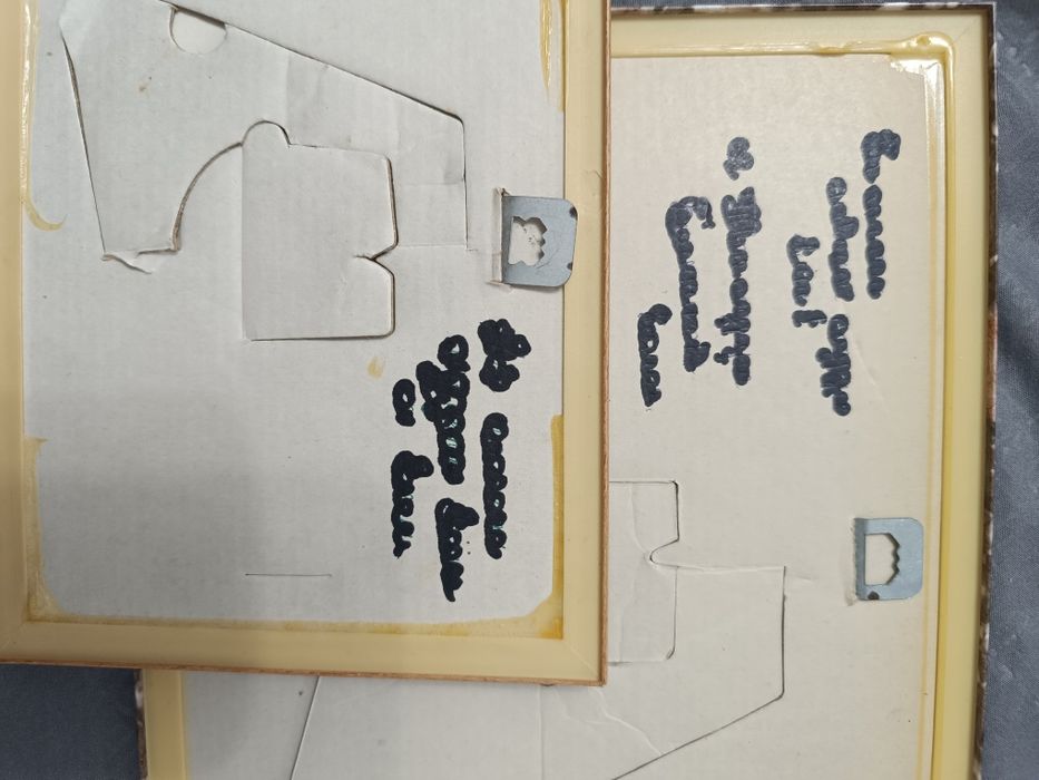Продам картины из янтаря