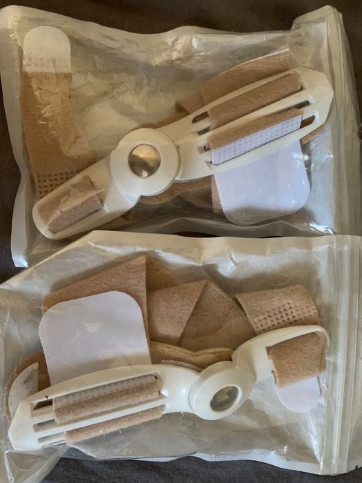 Коригиращи шини за изпъкнало кокалче и силиконови разделители