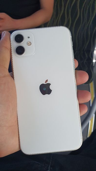 Iphone 11 64gb sotiladi