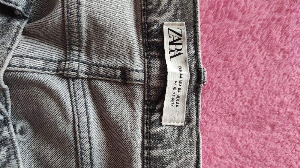 Blugi ZARA mărimea 34