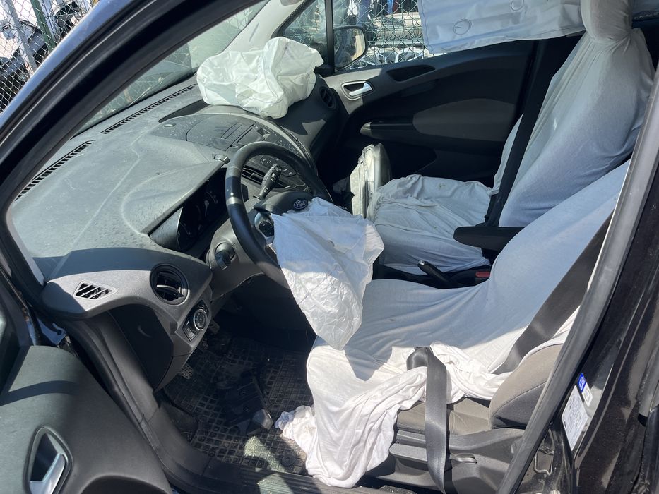 Ford Tourneo Courier 1.0 бензин ЗА ЧАСТИ!!