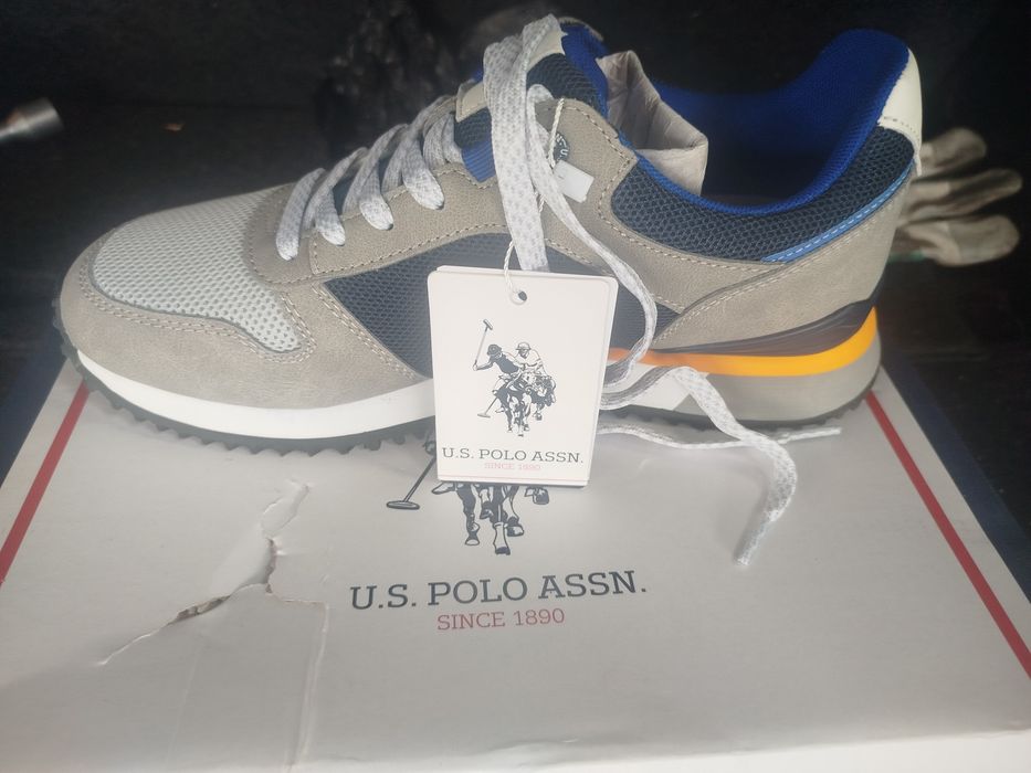 Чисто нови маратонки u.s.polo