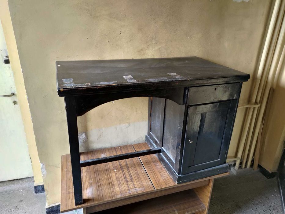 Бюро 110х60 дърво и шперплат