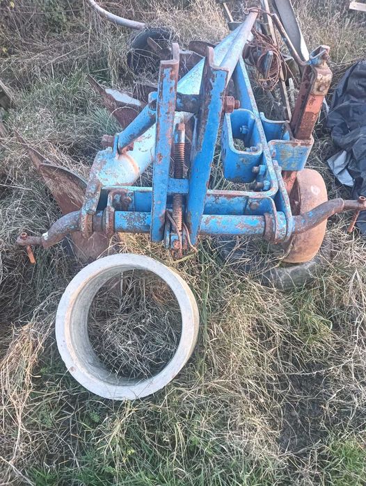 Vand Tractor U650 si Plug