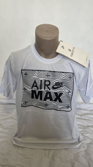 Tricou Nike, unisex, nou, alb, eticheta Farfetch, S-XXL, imprimeu negru,