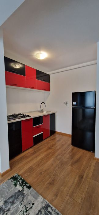 Vand Garsoniera noua in bloc nou Str Mihai Bravu din Ploiești.  Etaj 1