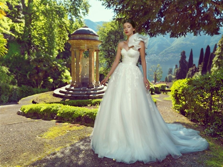 Rochie mireasa Natalia Vasiliev