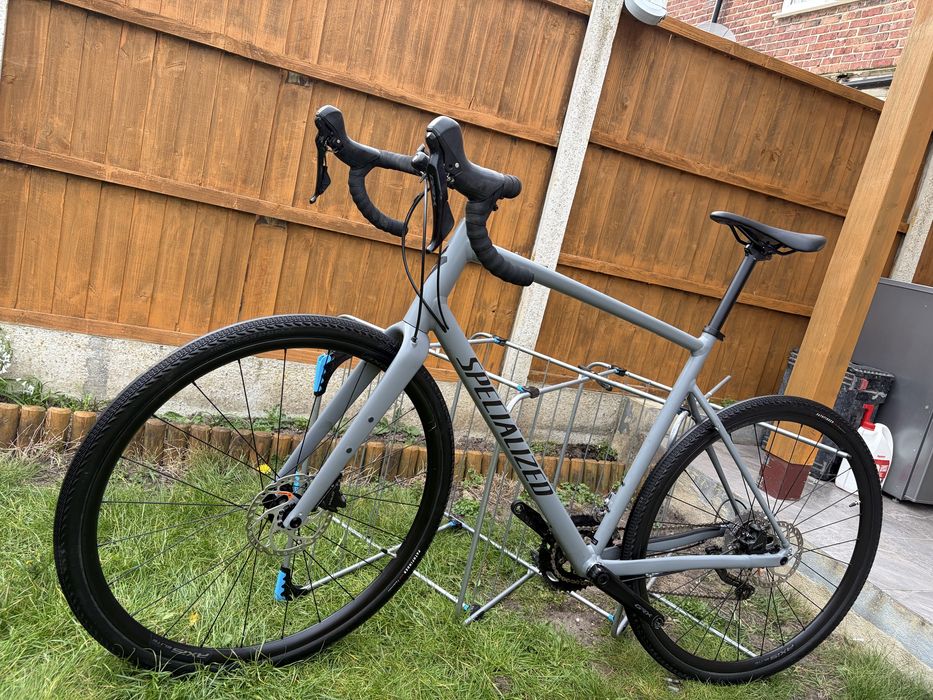Bicicleta specialized gravel divergi
