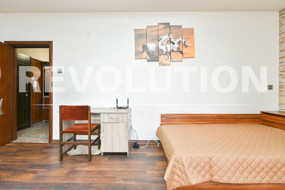 Тристаен апартамент в ж.к. Хиподрума