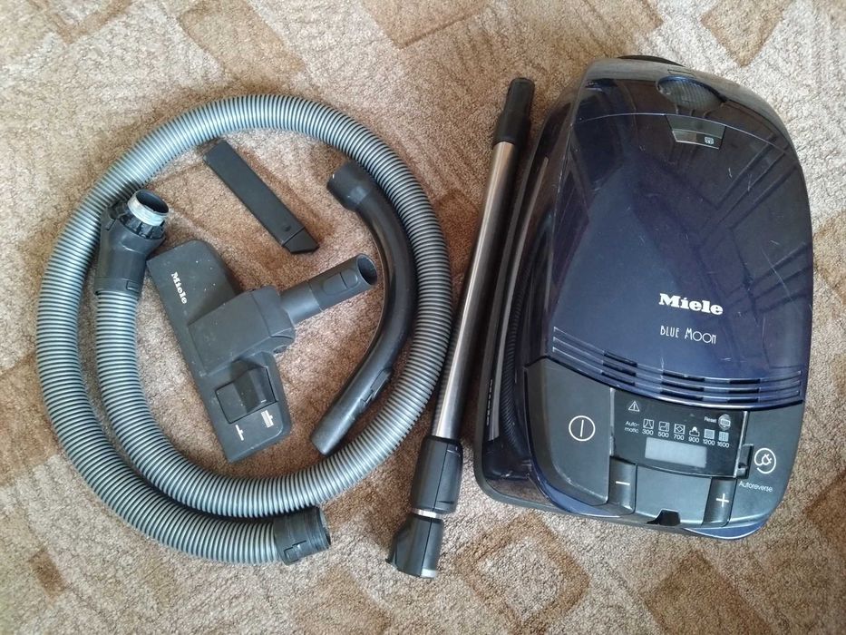 Прахосмукачка Miele Blue Moon S648-1600W