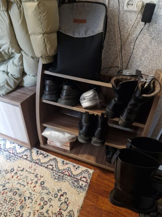 Шкаф в прихожую с тумбой