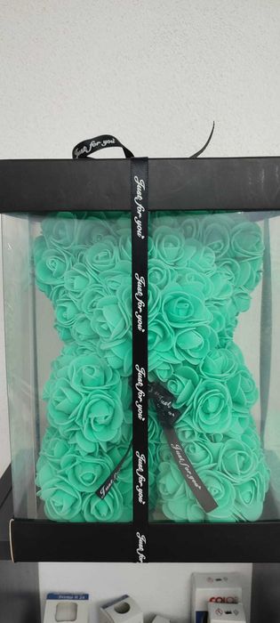 Ursuleti din trandafiri din spuma