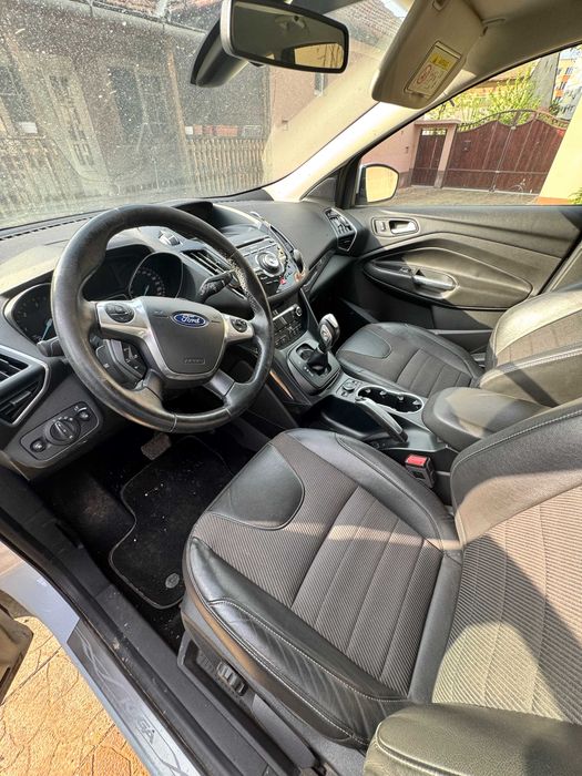 FORD Kuga 2014 — imagine 2