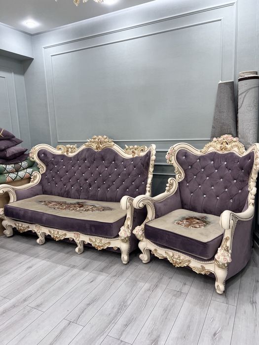 Диван с креслами