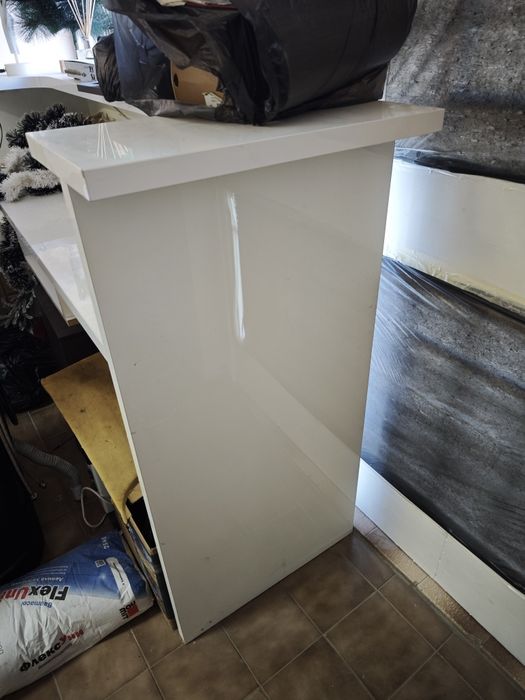 Рецепция за фризьорски/козметичен салон или BarberShop