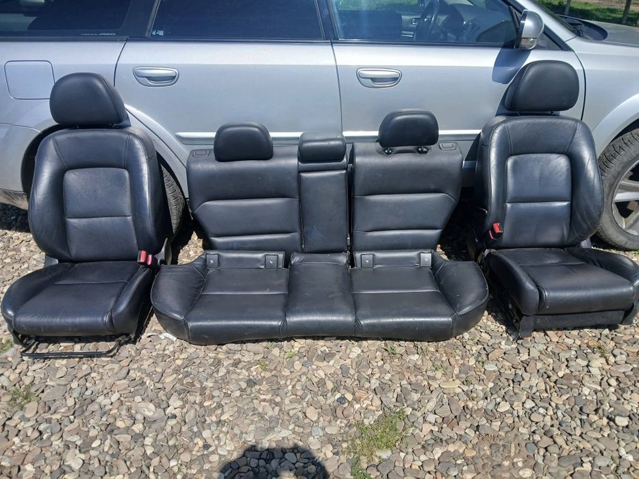 interior din  piele subaru outback