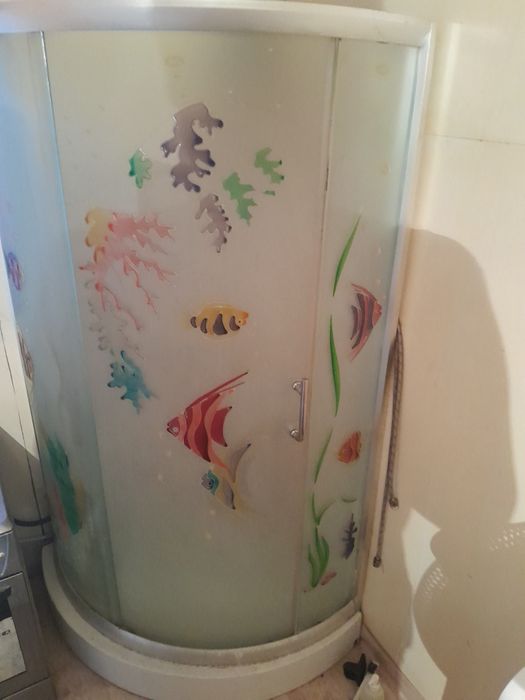 Продам душевую кабину