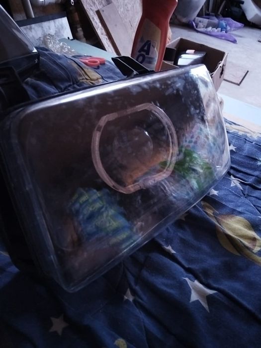 Фары Т4 Фольксваген