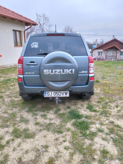 Vând Suzuki Grand Vitara