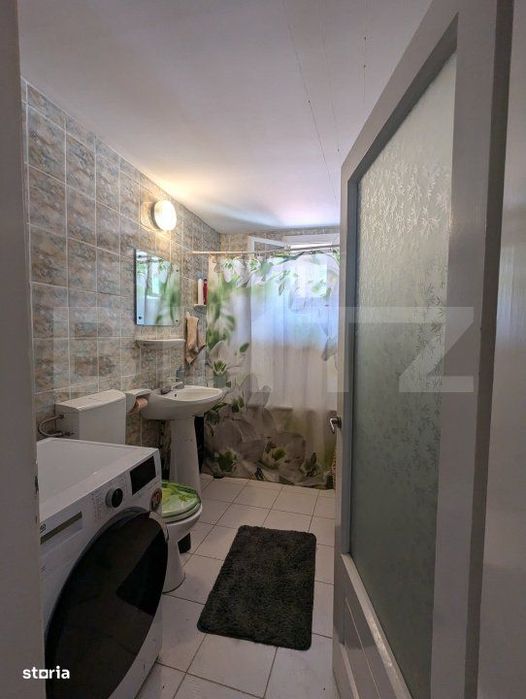 Casa renovabila/demolabila, teren 481 mp, 2 fronturi, zona Intre Lacur