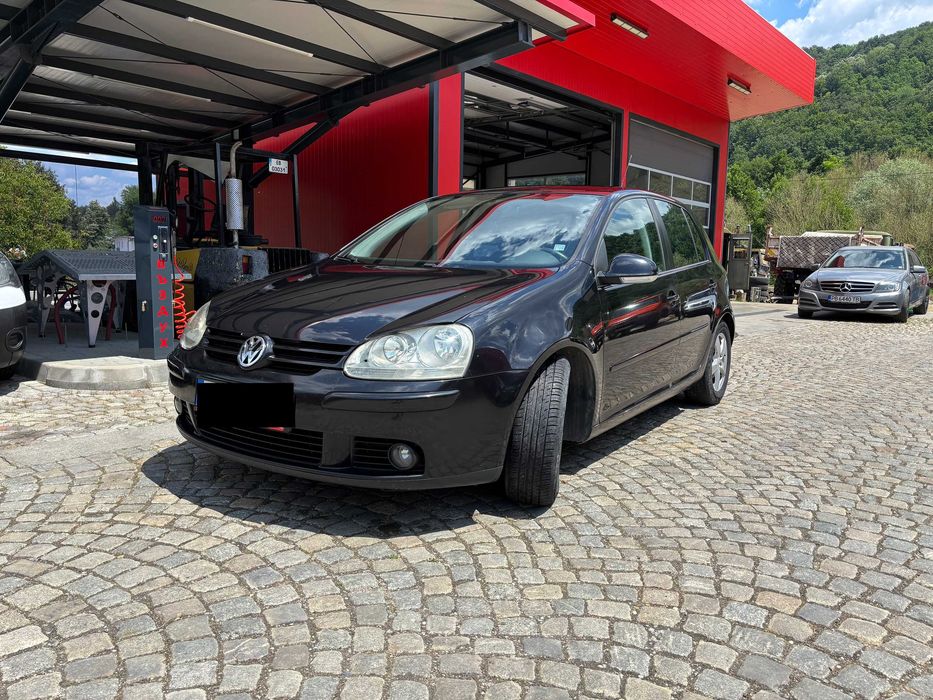 Продавам VW GolF 5 - 1.9TDI