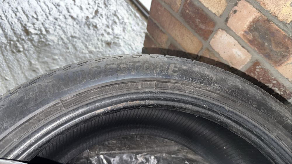 Летние шины 235/45 R18 в комплекте 4шт