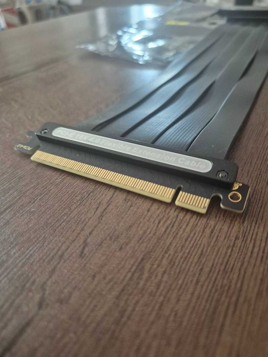 PCIe 4.0 x16 Riser Cable за видеокарта - 20/30/40/50 см