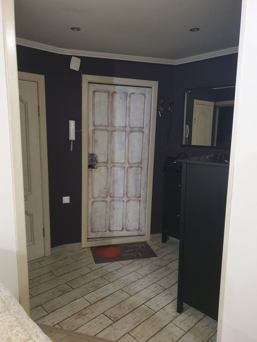 Продам 4-х улучшенную квартиру