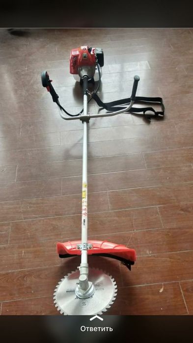 Тример бензиновый