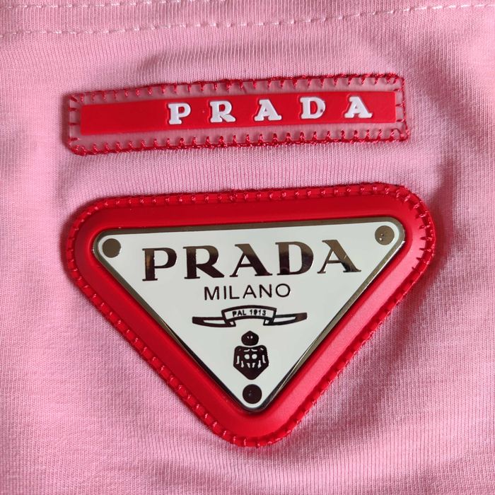 Розова дамска рокля Prada