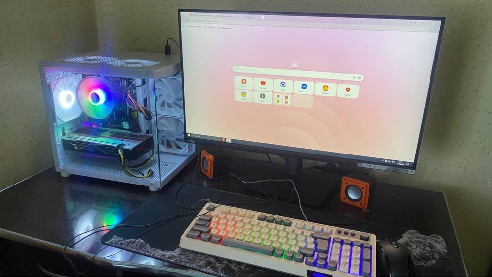 Игровой компютер сотилади