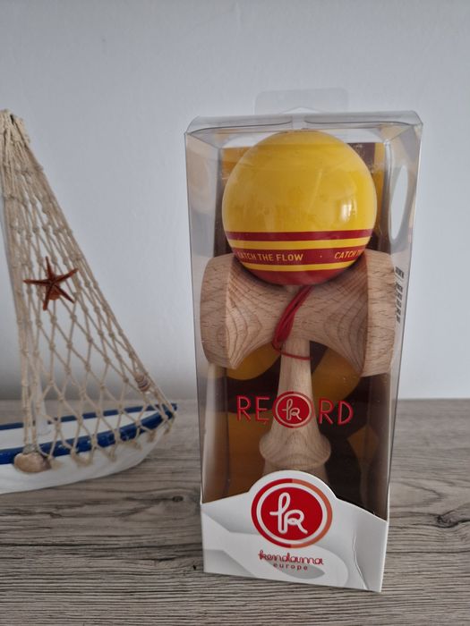 Kendama Record Plus // Tayo