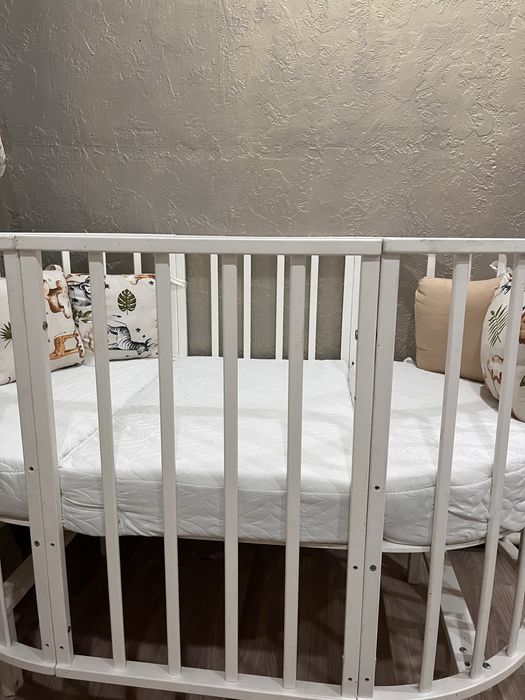 Продам кроватку детскую