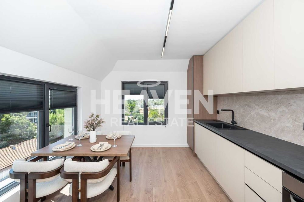 Продава се Тристаен апартамент в Пловдив, Западен - 103 кв.м за 1913 €/кв.м - Снимка #5