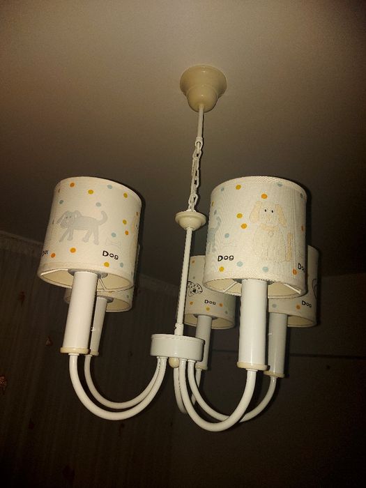 Lustra copii cu catei