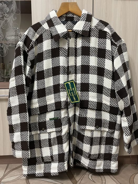 Верхняя женская одежда