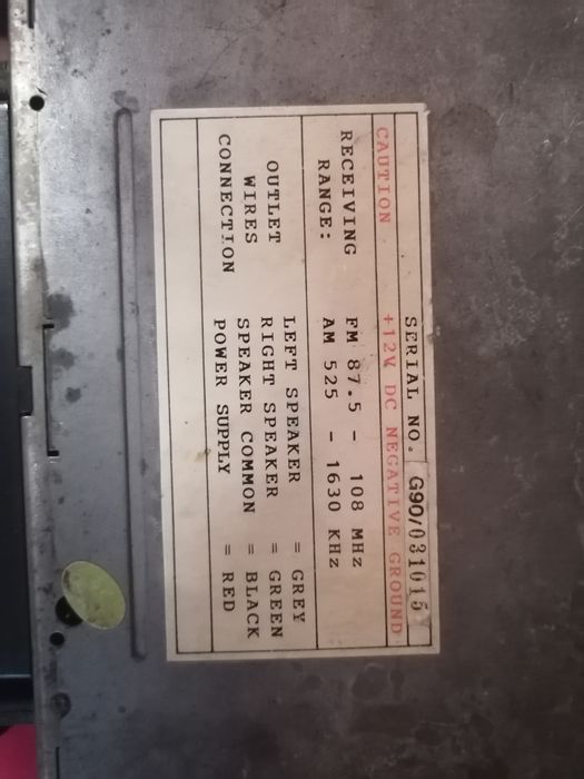 Radio casetofon auto.