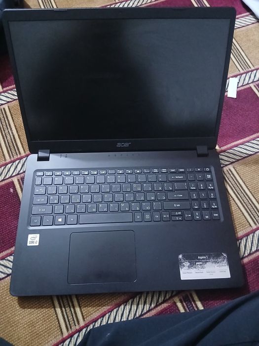 Acer i3 10 avlod